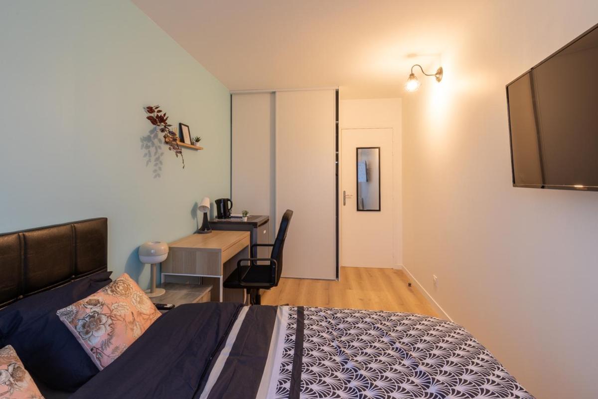 Le Beau Refuge Parisien De Cergy - Parisian Modern Flat At Cergy Bed and Breakfast Buitenkant foto